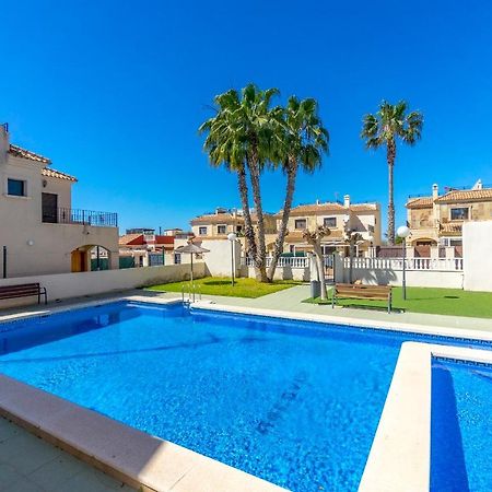 Fh Mediterraneo Torrevieja Exteriér fotografie