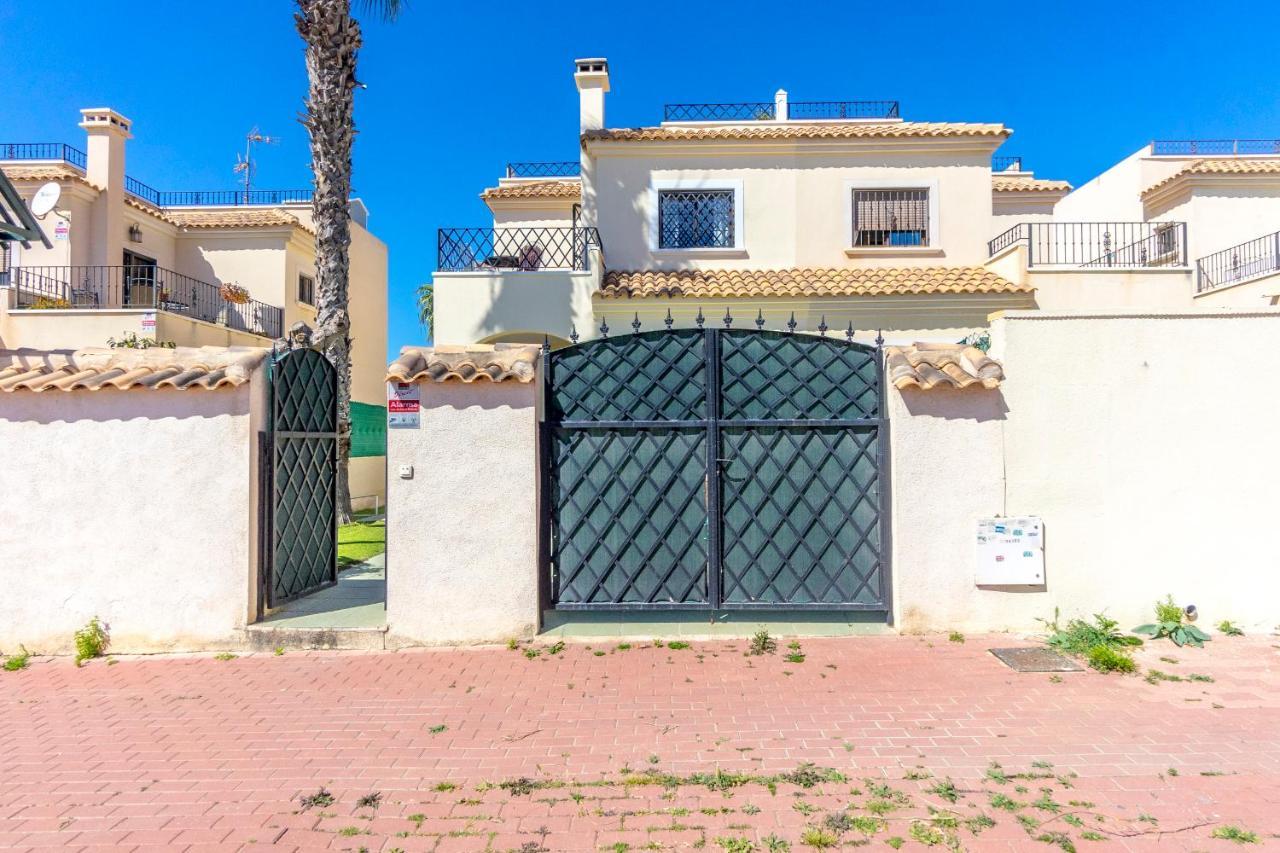 Fh Mediterraneo Torrevieja Exteriér fotografie